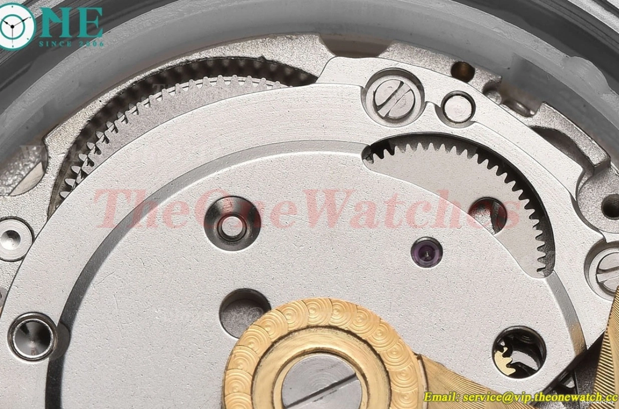 SS Nautilus MY8215 LE 40mm GDF White Dial 1219